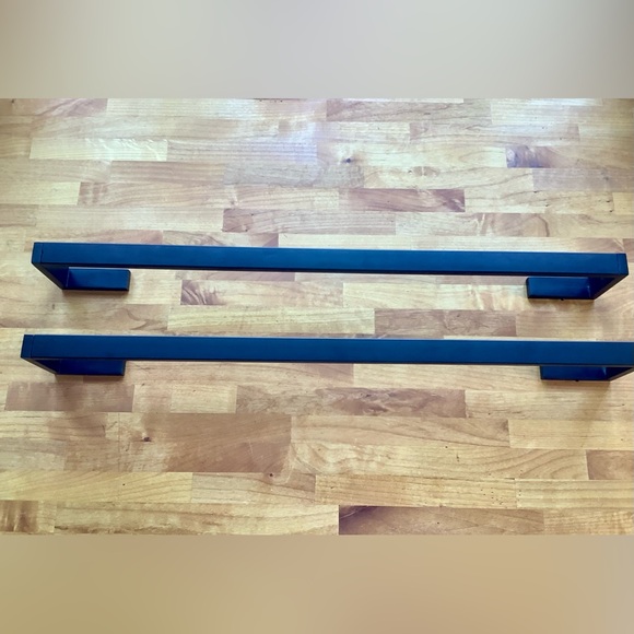 Two Black Metal Towel Bars - Picture 3 of 6